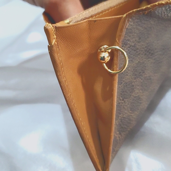 🇮🇹CELINE Paris Macadam PVC leather Bifold long Wallet🤎💛 - Picture 14 of 17